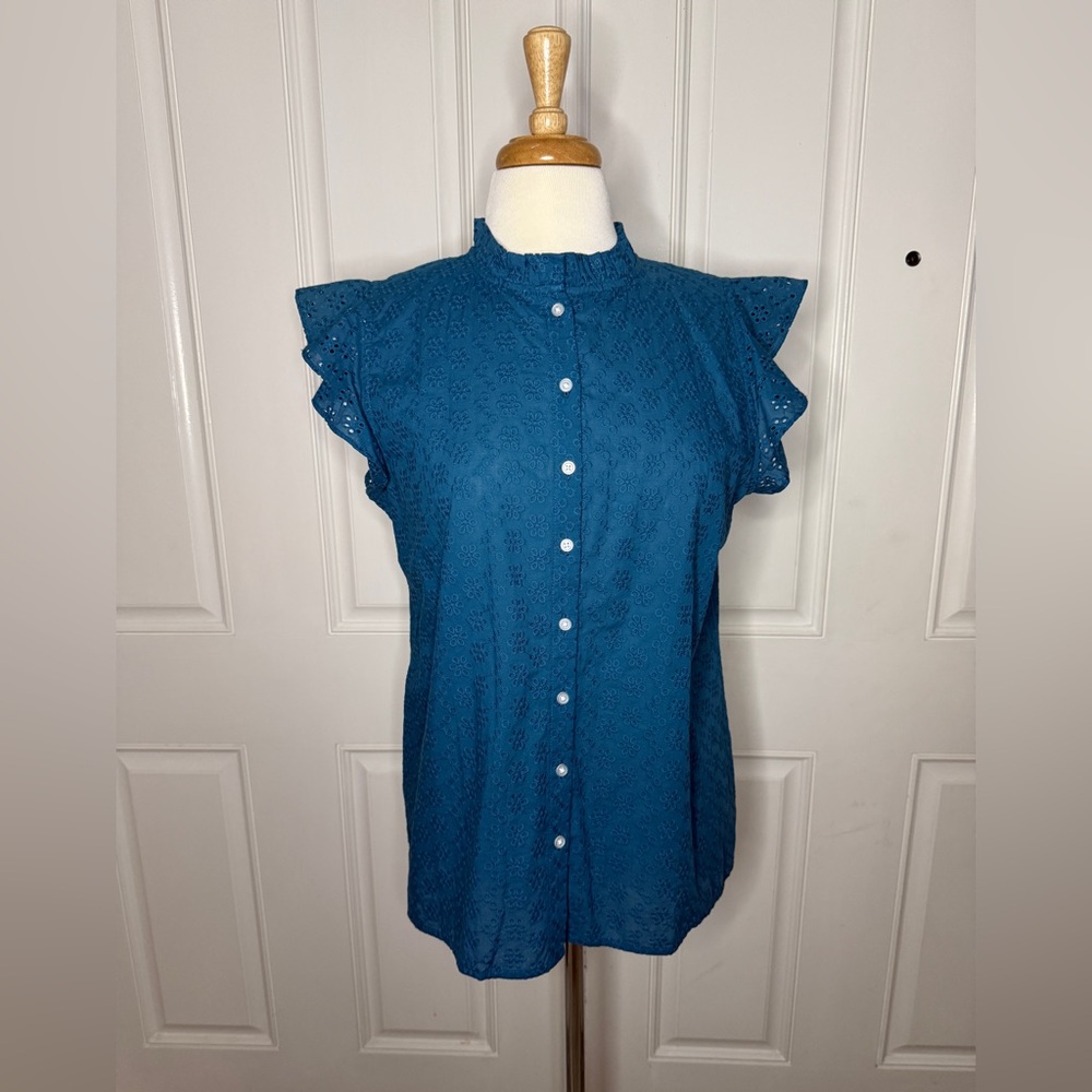 Loft Teal Blue Eyelet Flutter Sleeve Blouse – Size M – NWT
